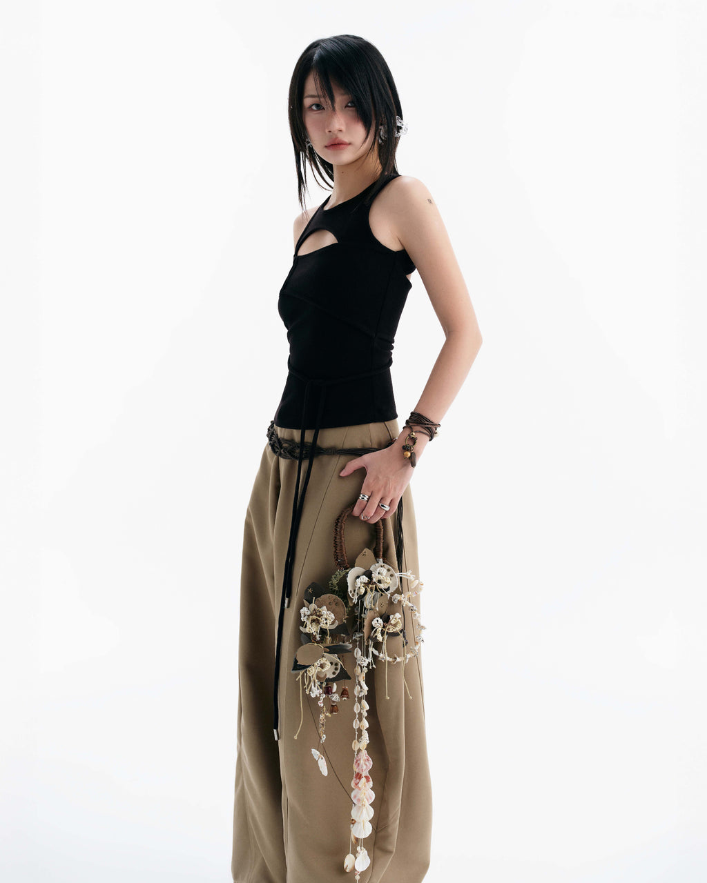 BUNNYHILL Conrad Sleeveless Top [Black]