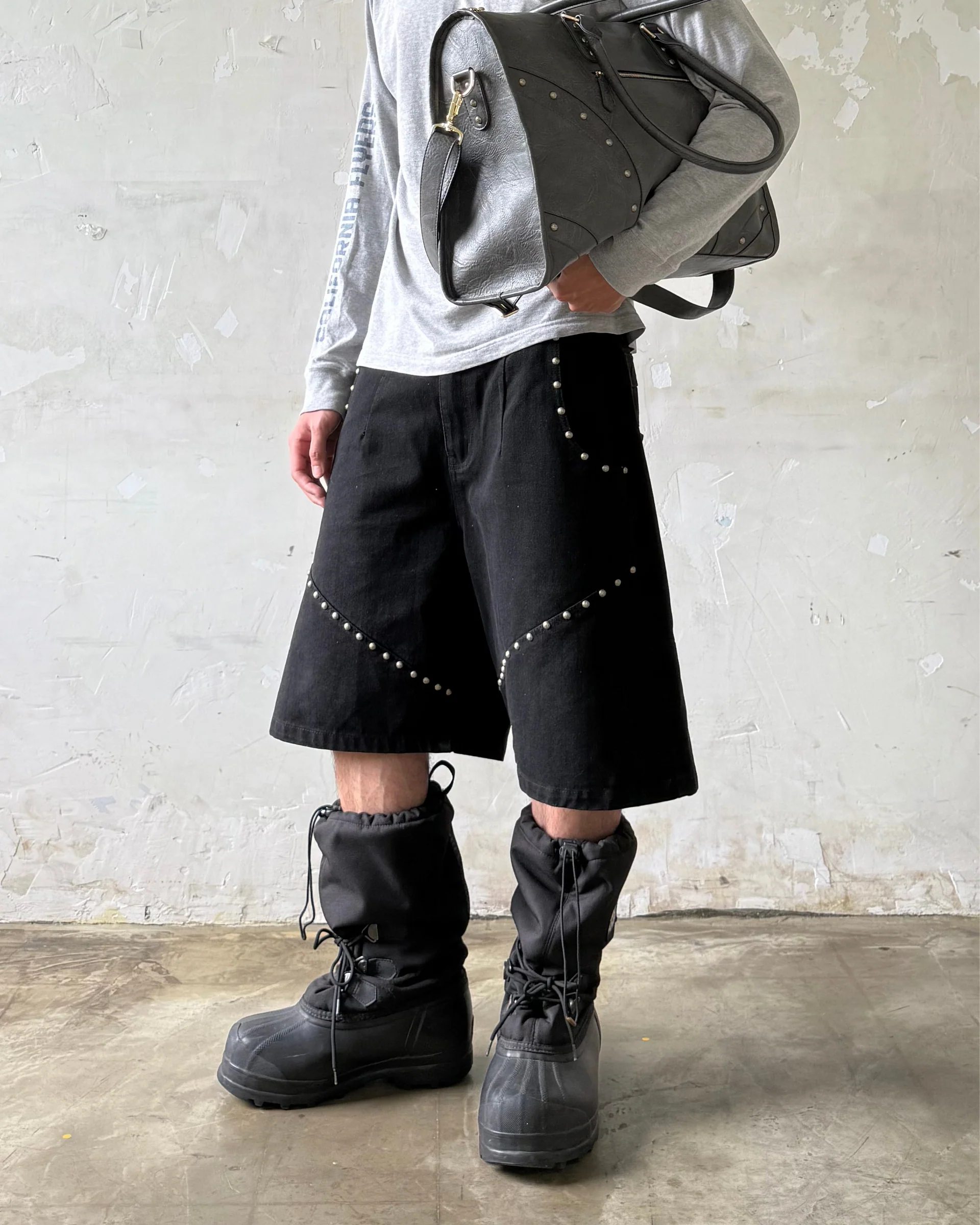 Loncho Factory Rivet Shorts