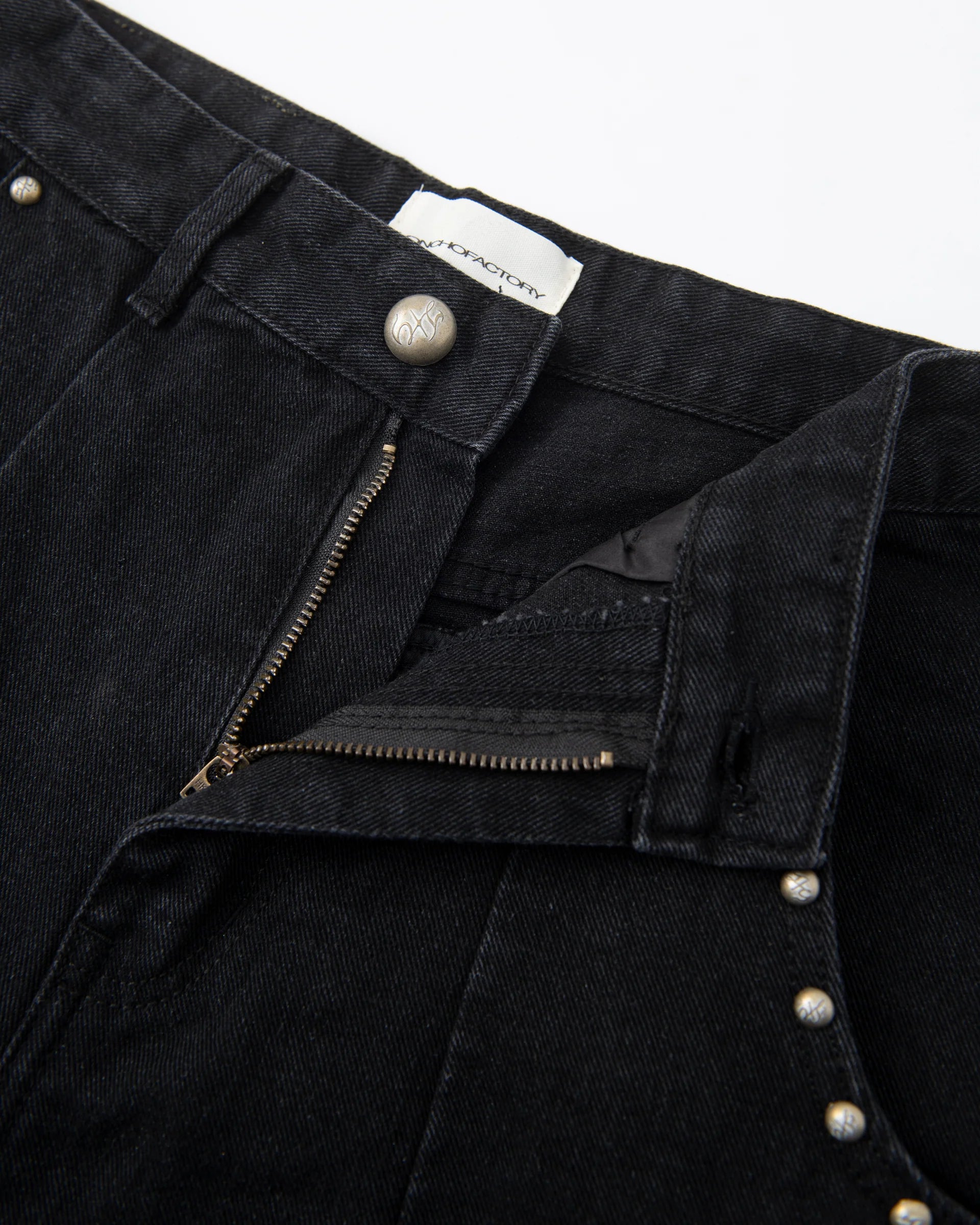 Loncho Factory Rivet Shorts