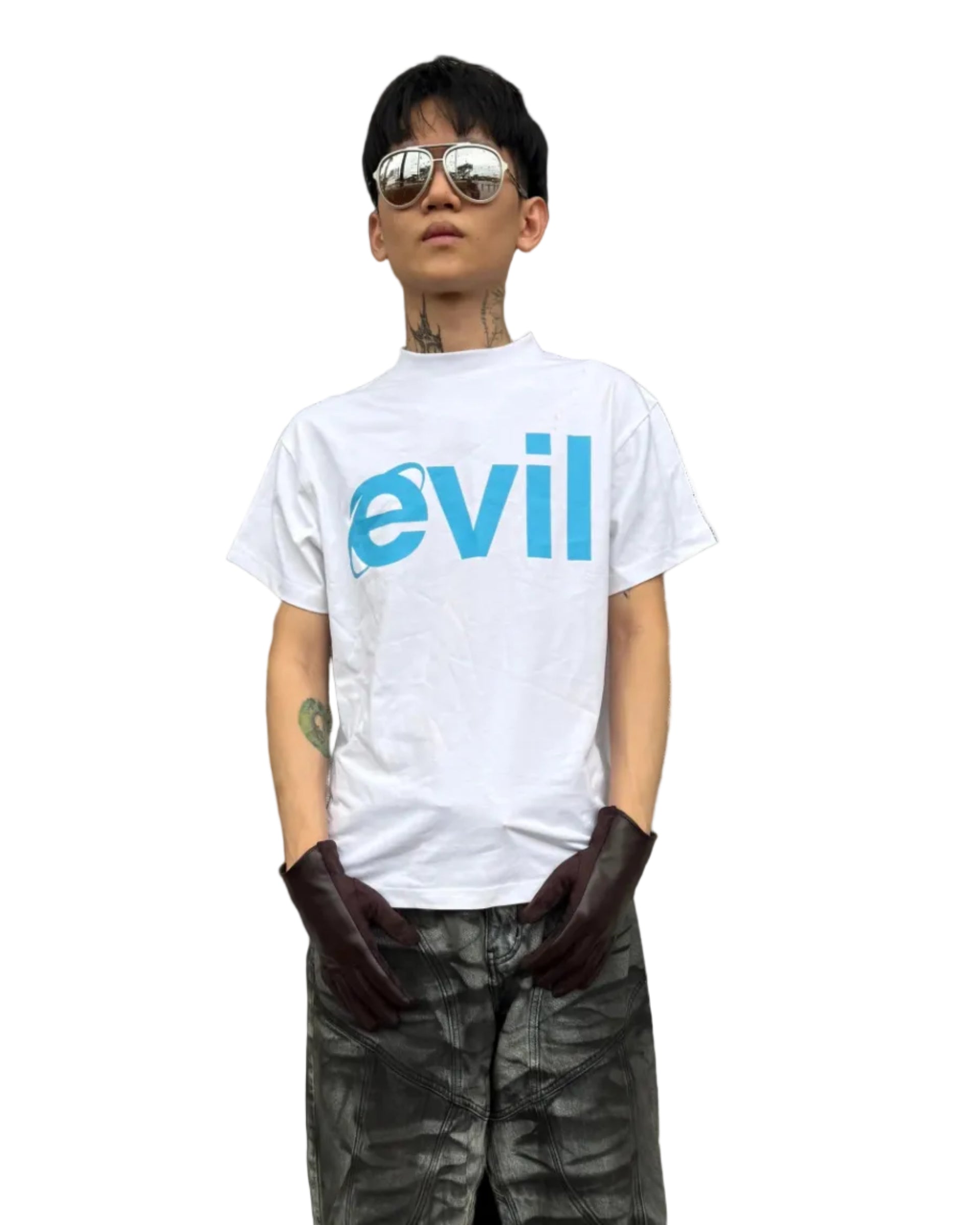 Loncho Factory Evil Internet Tee
