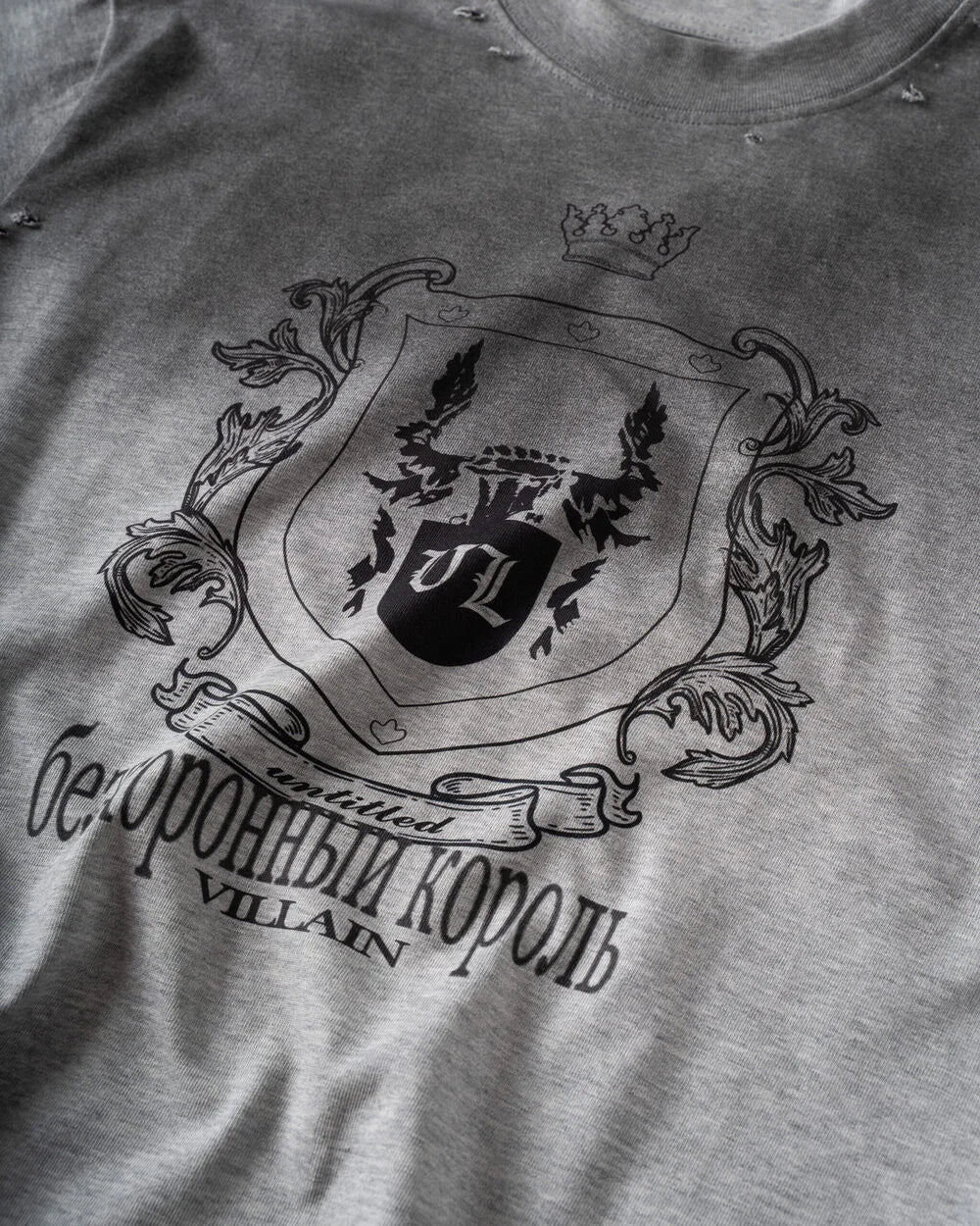 VL Crownless TEE