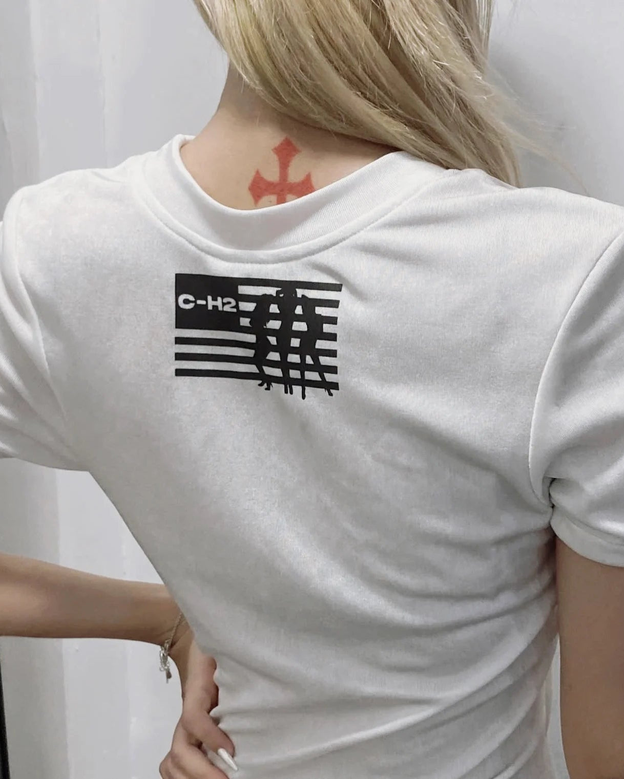 CH2 Drugs GOT ME NUMB T-shirt