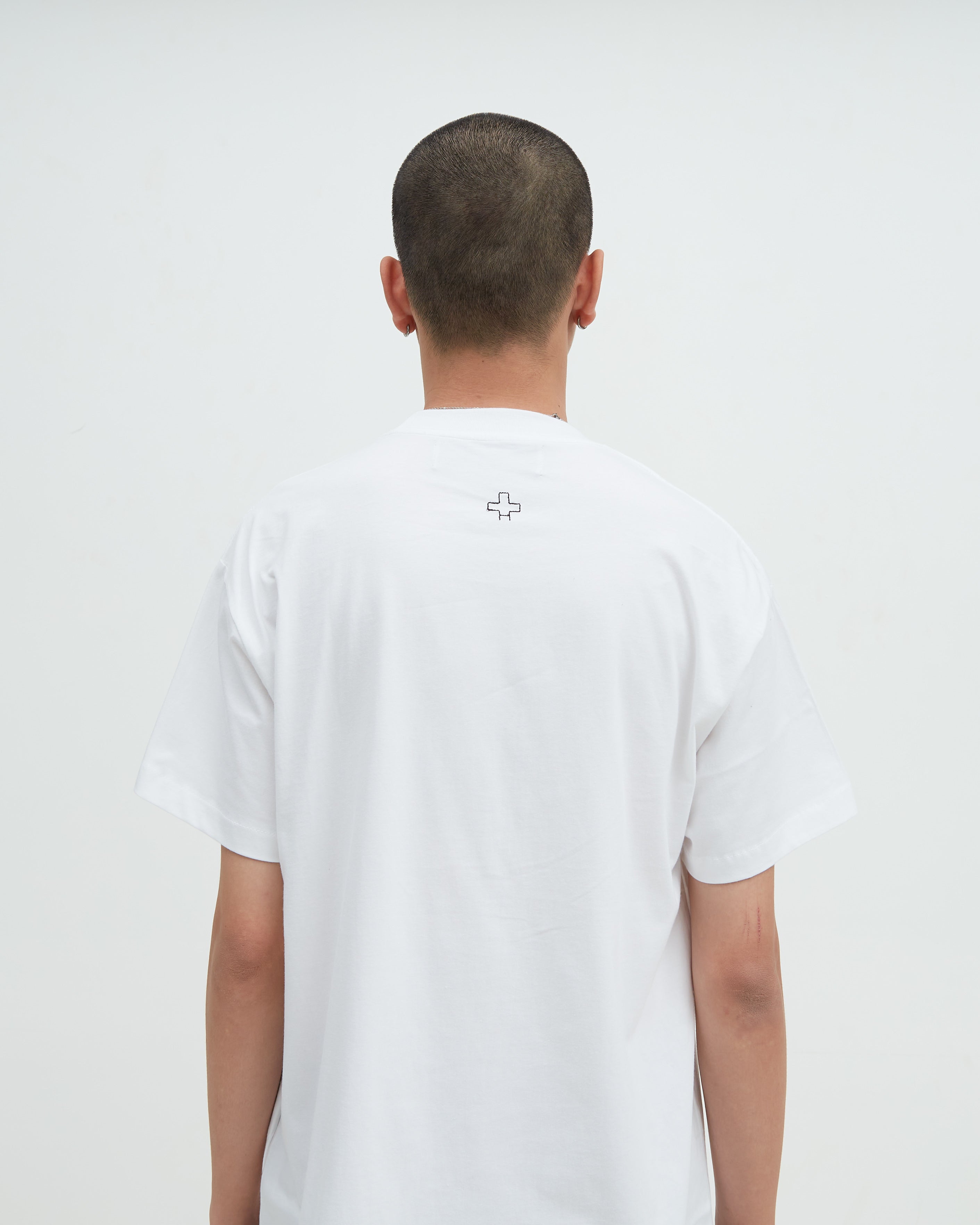 Hotel Basic Logo Embroidery Tee [White]