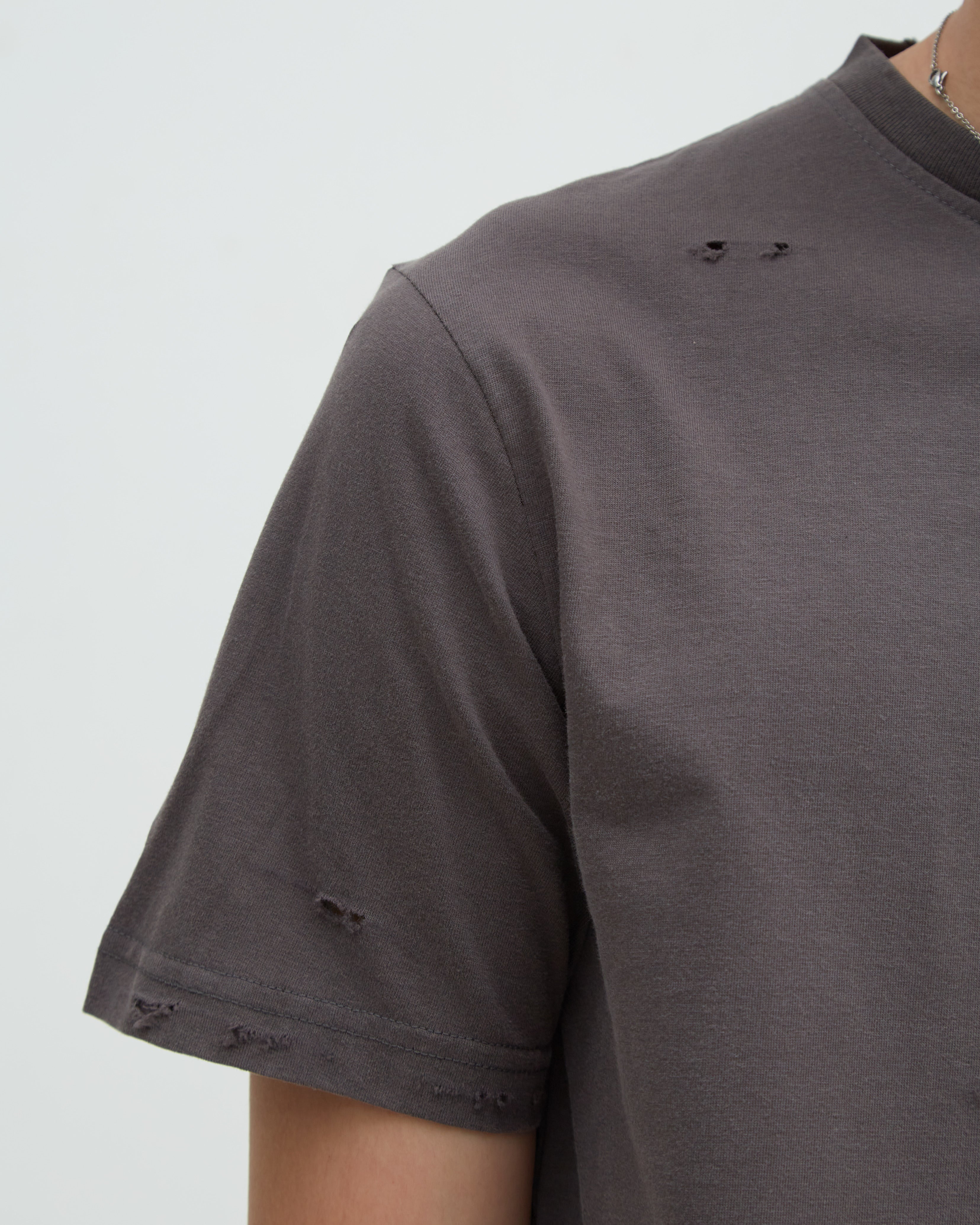Hotel Distress Tee [Dark Gray]