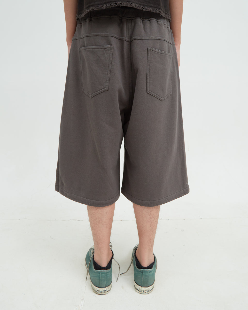 Hotel Sweat Short [Dark Gray]
