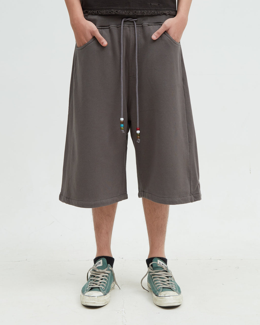 Hotel Sweat Short [Dark Gray]