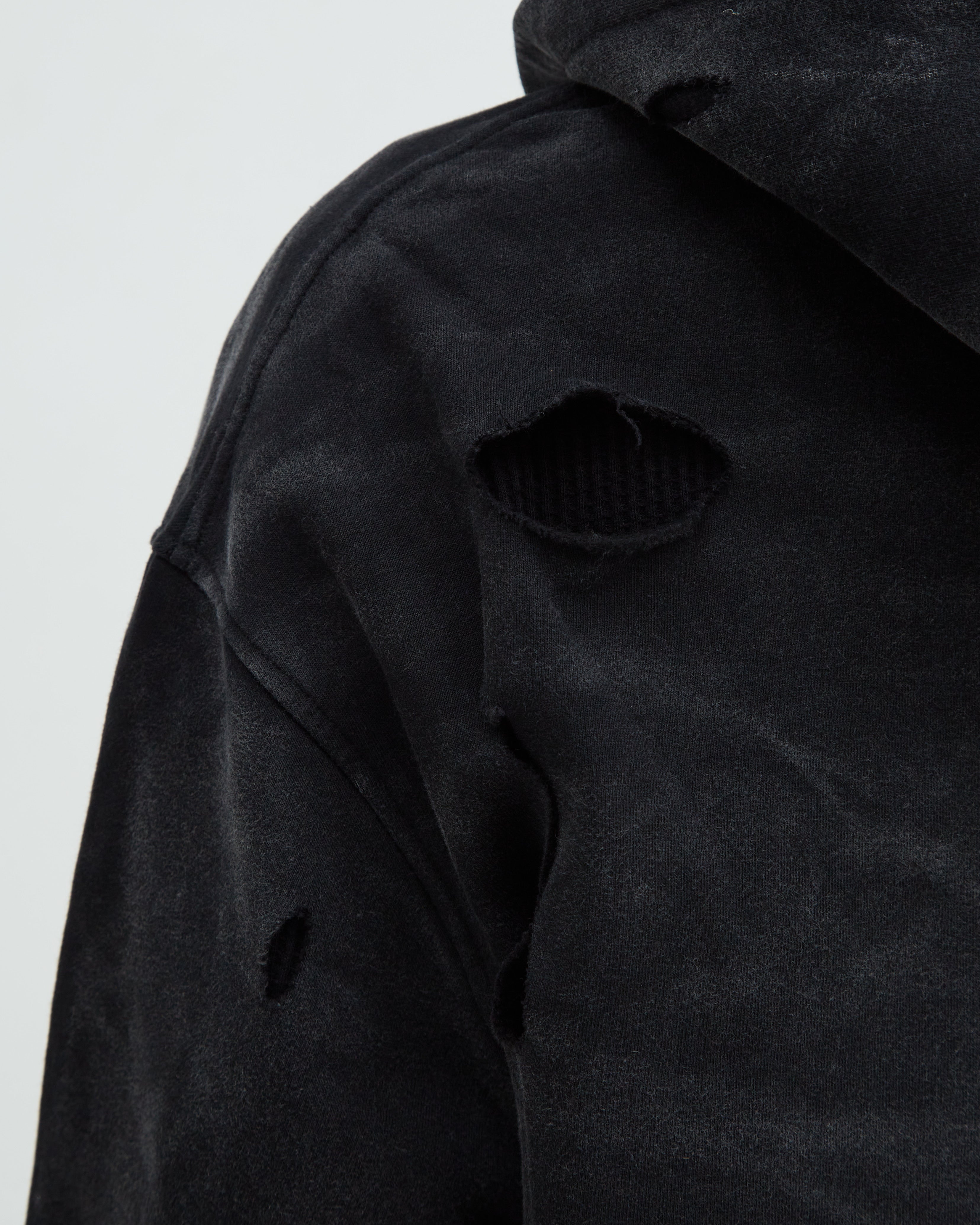 Hotel Distress Hoodie [Black]
