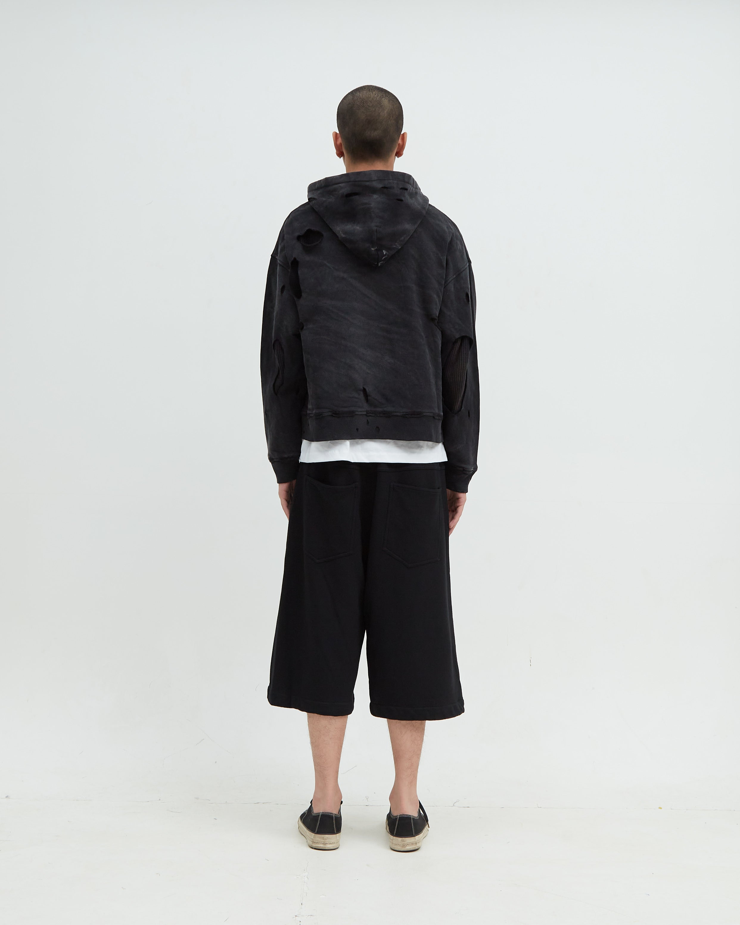Hotel Distress Hoodie [Black]