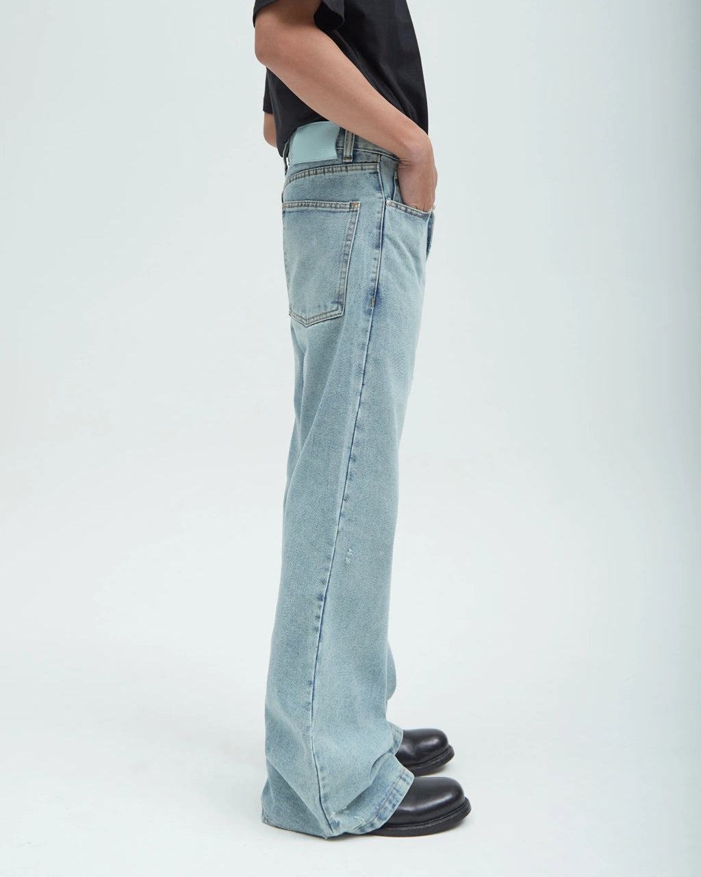 HOTEL - Flare V1 Blue Washed Denim