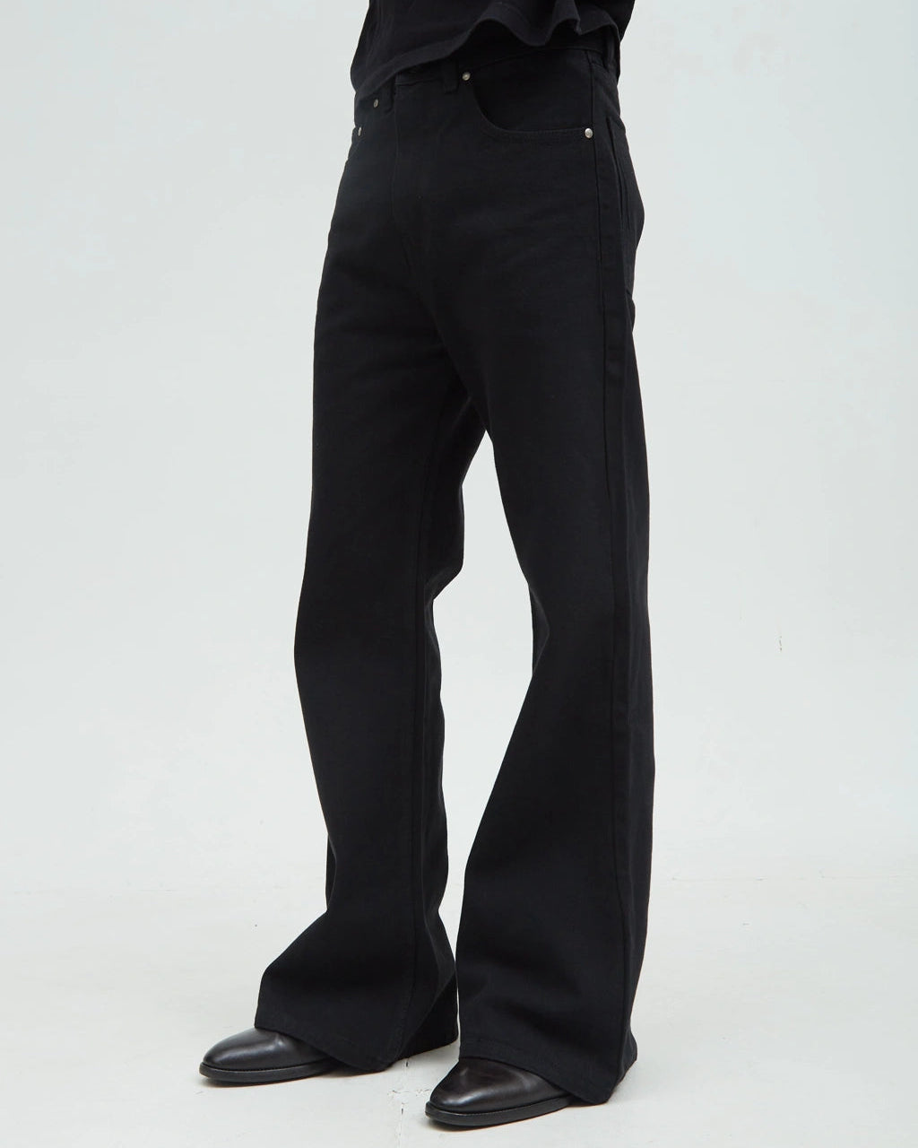 Hotel Flare Jeans [Black]