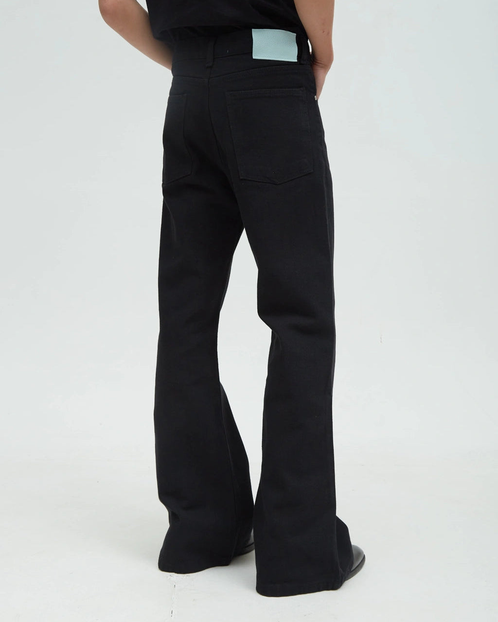 Hotel Flare Jeans [Black]