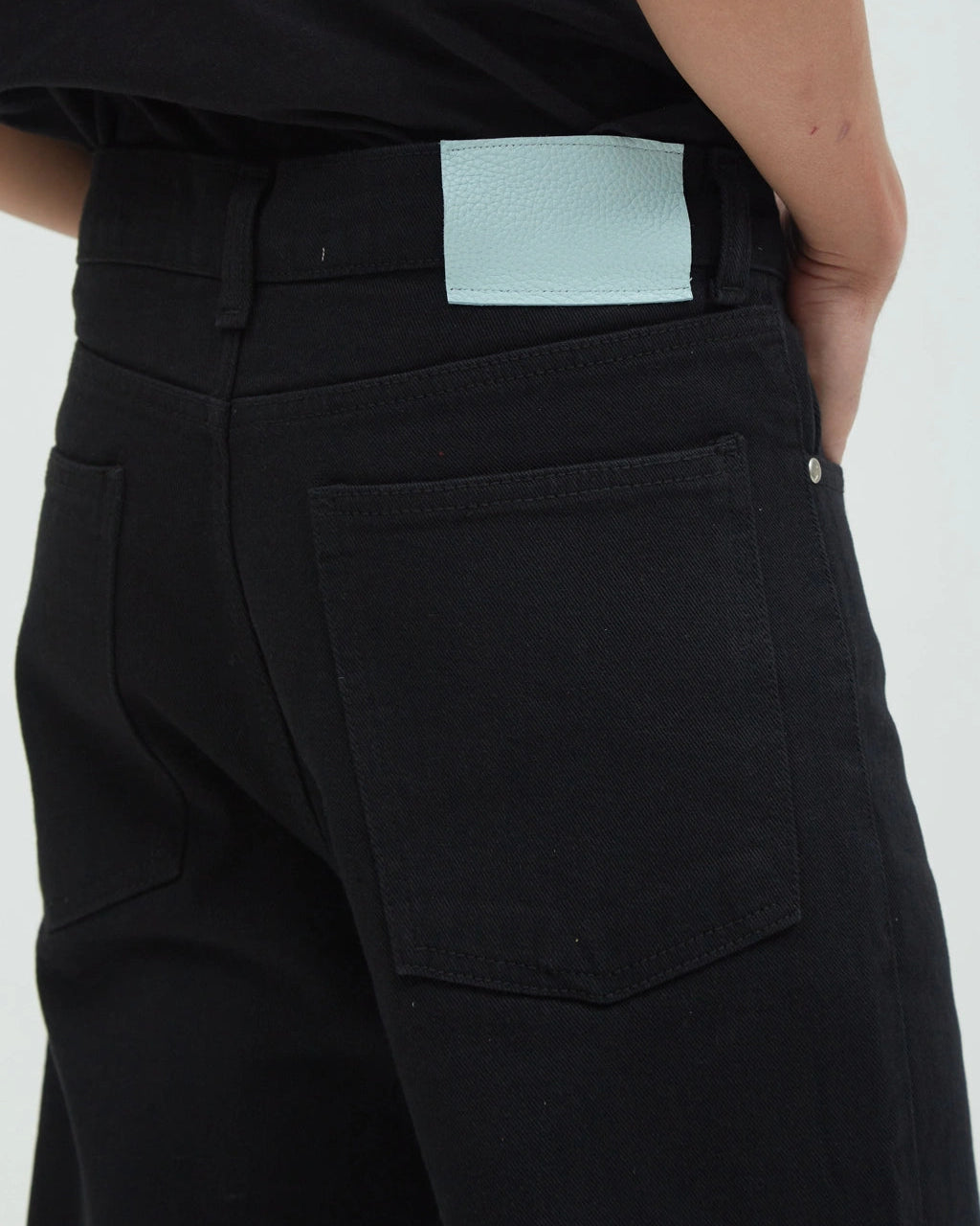 Hotel Flare Jeans [Black]