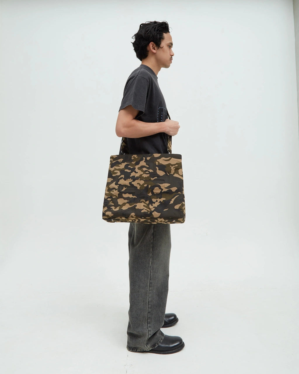 Hotel Woodland Camo Plus Logo Bag