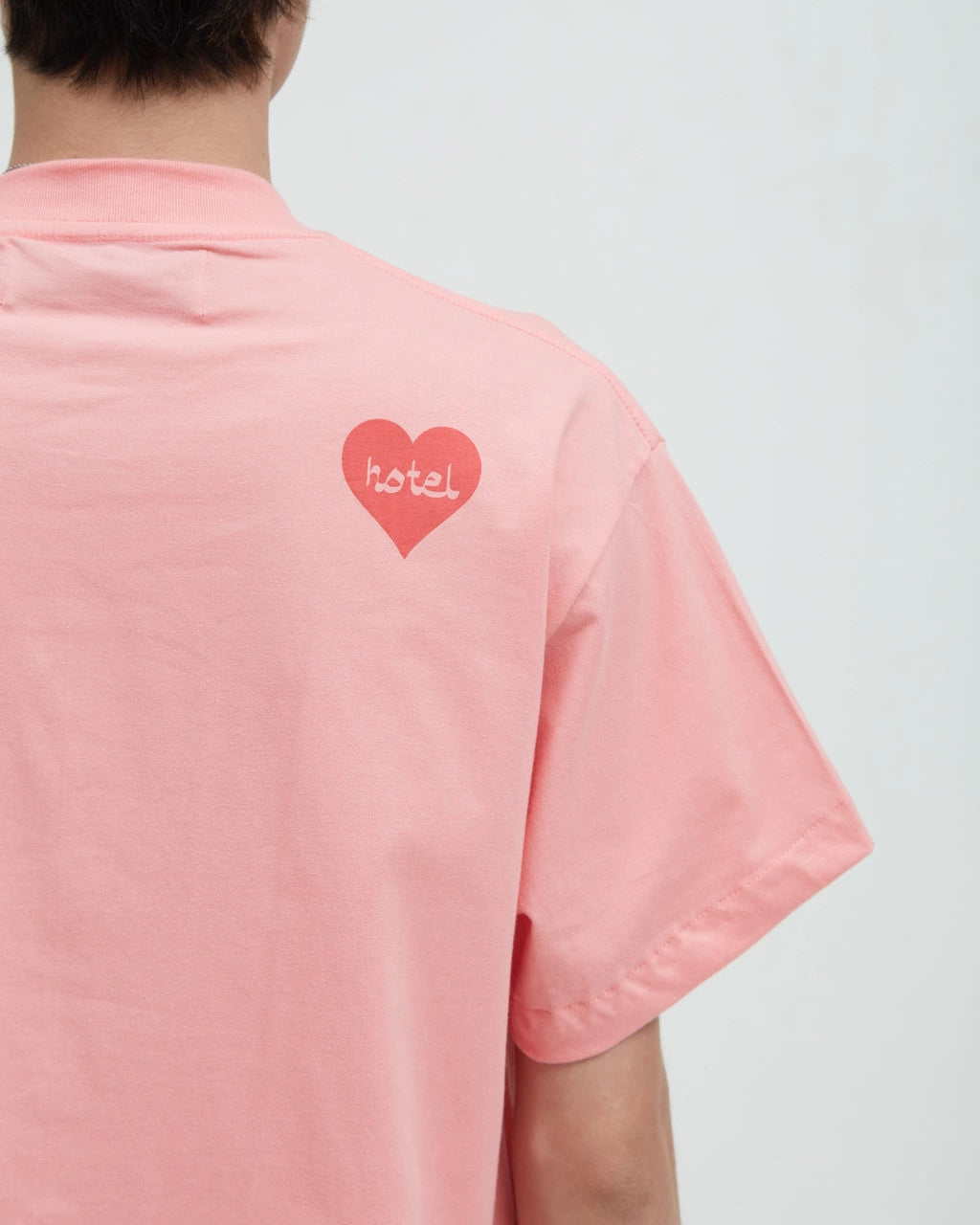 Hotel Message Tee [Pink]
