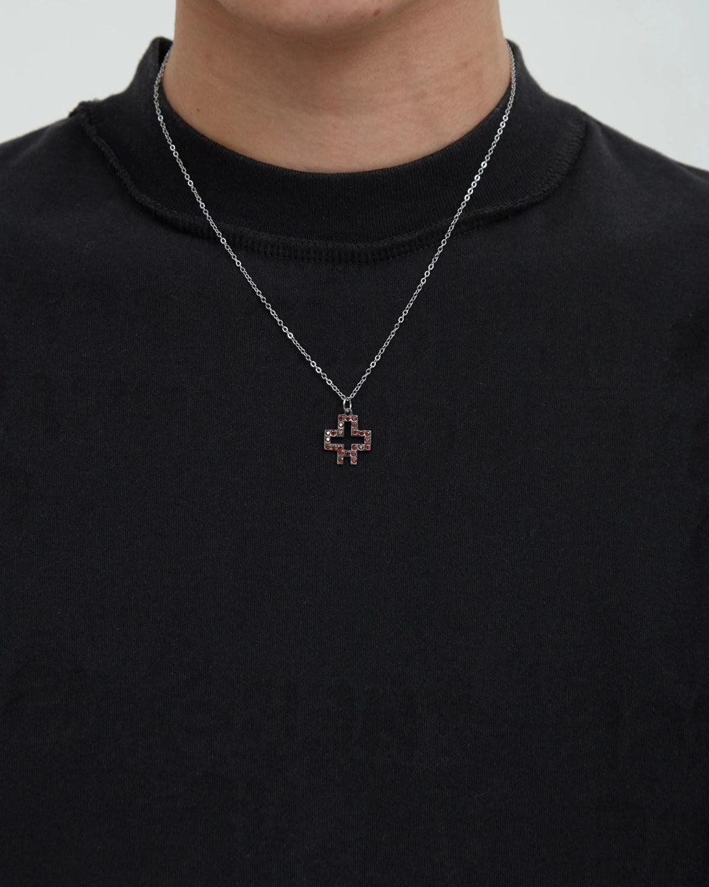 HOTEL Plus Logo Necklace [Red]