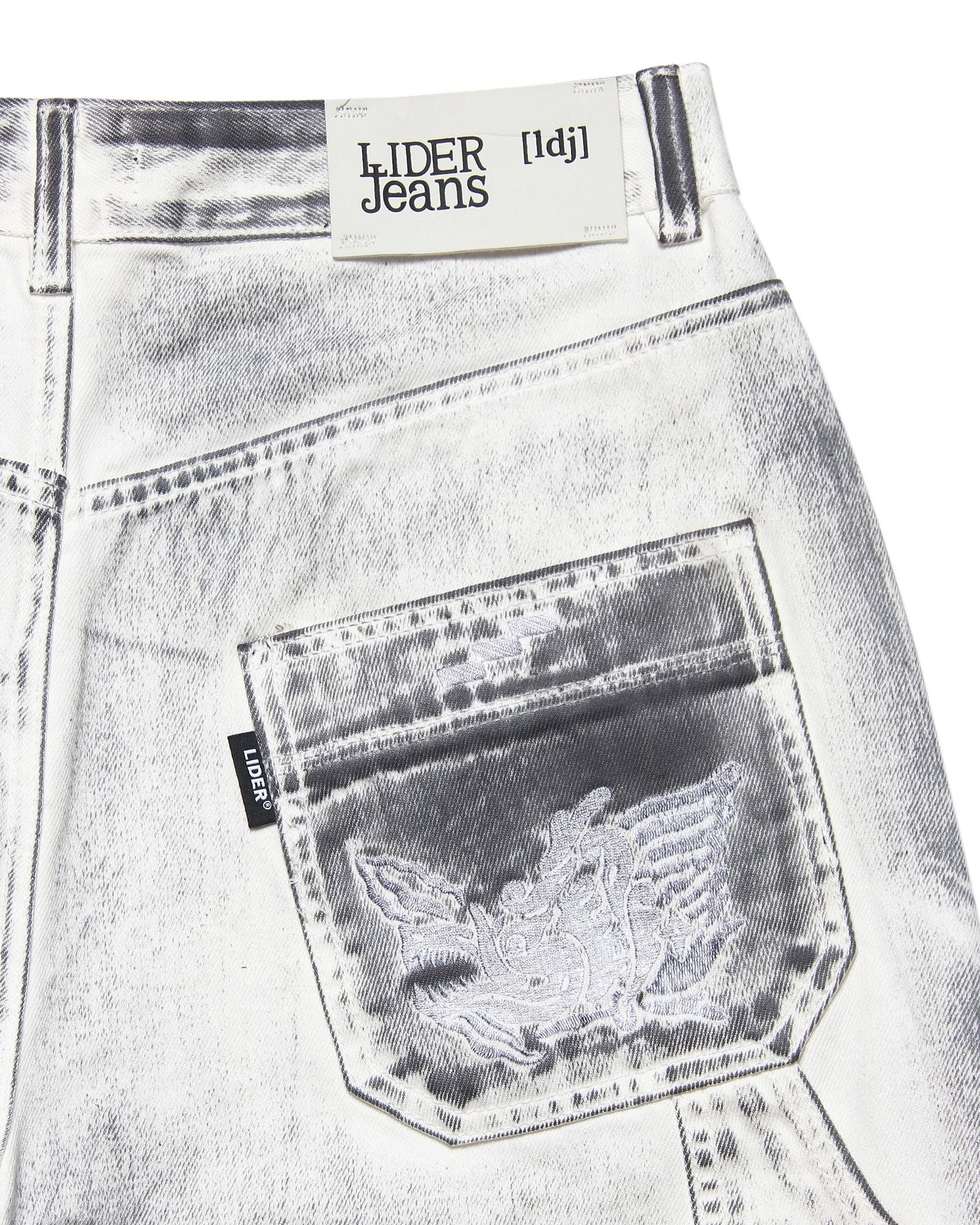 LIDER - DRAGON REGALIA CARPENTER SHORTS