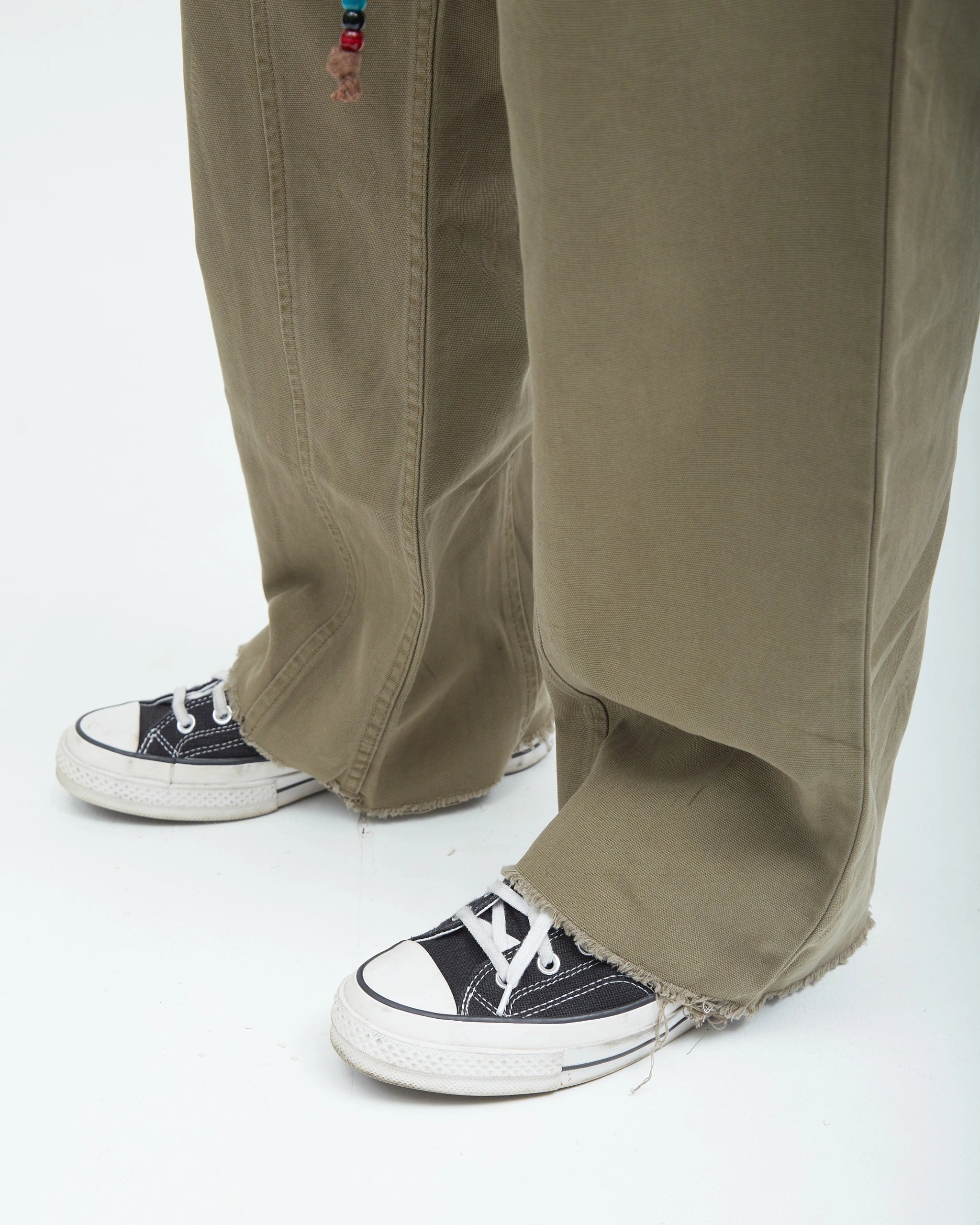HOTEL Relaxed Canvas Pants [Olive]