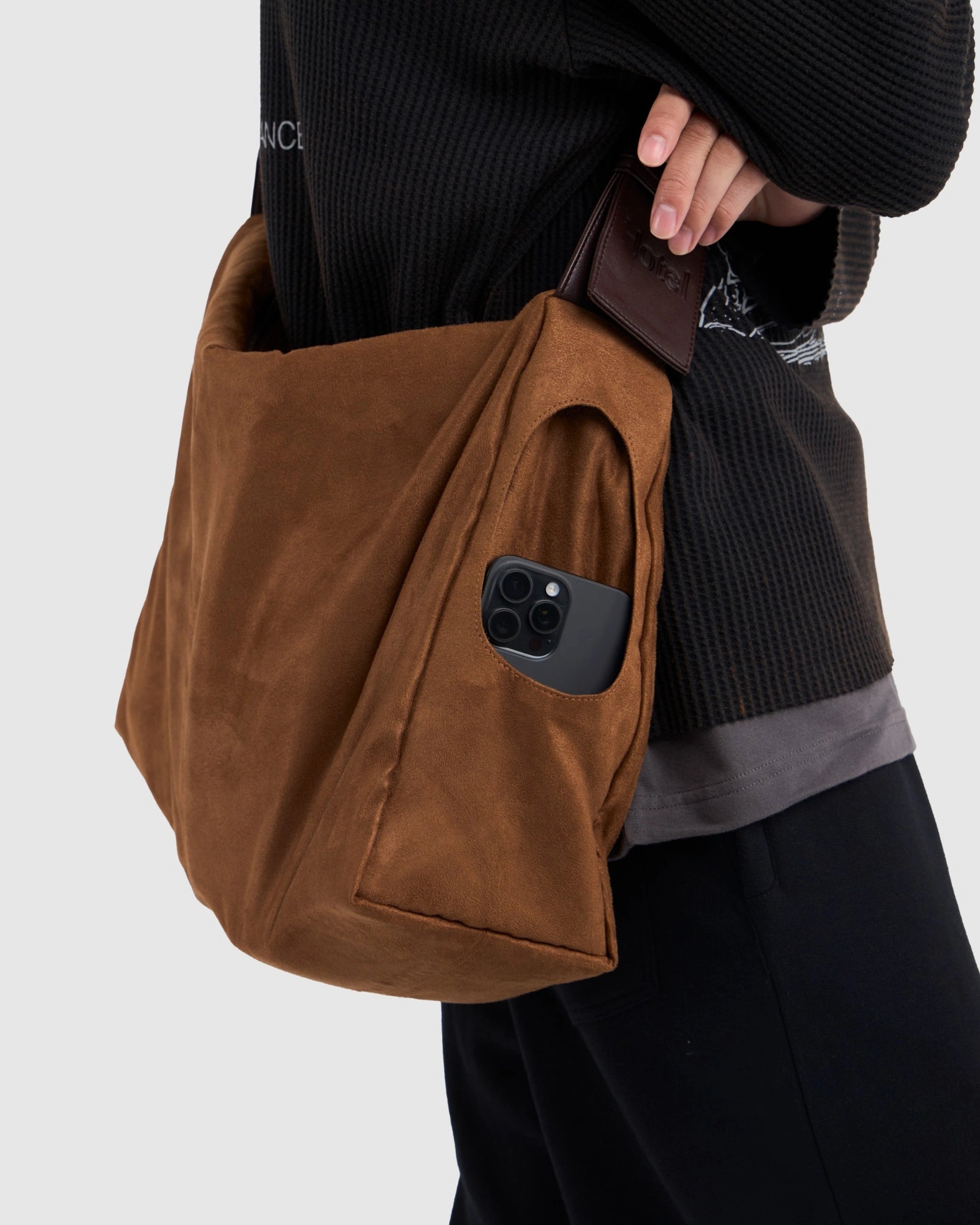 HOTEL Suede Bag [Brown]