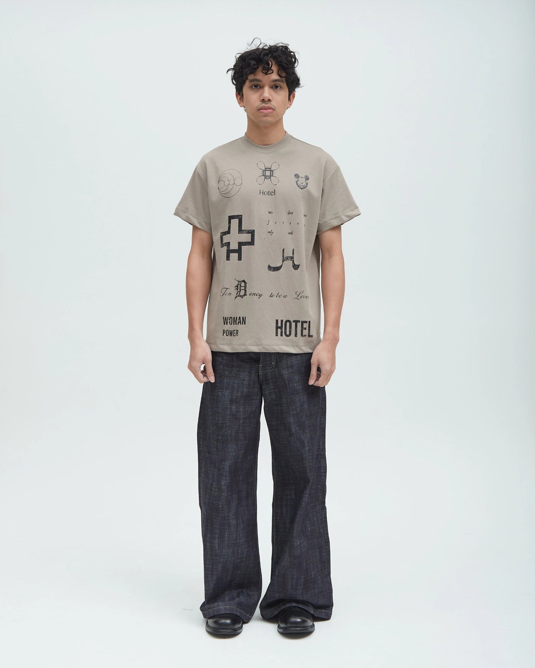 HOTEL Logo Shirt Khaki