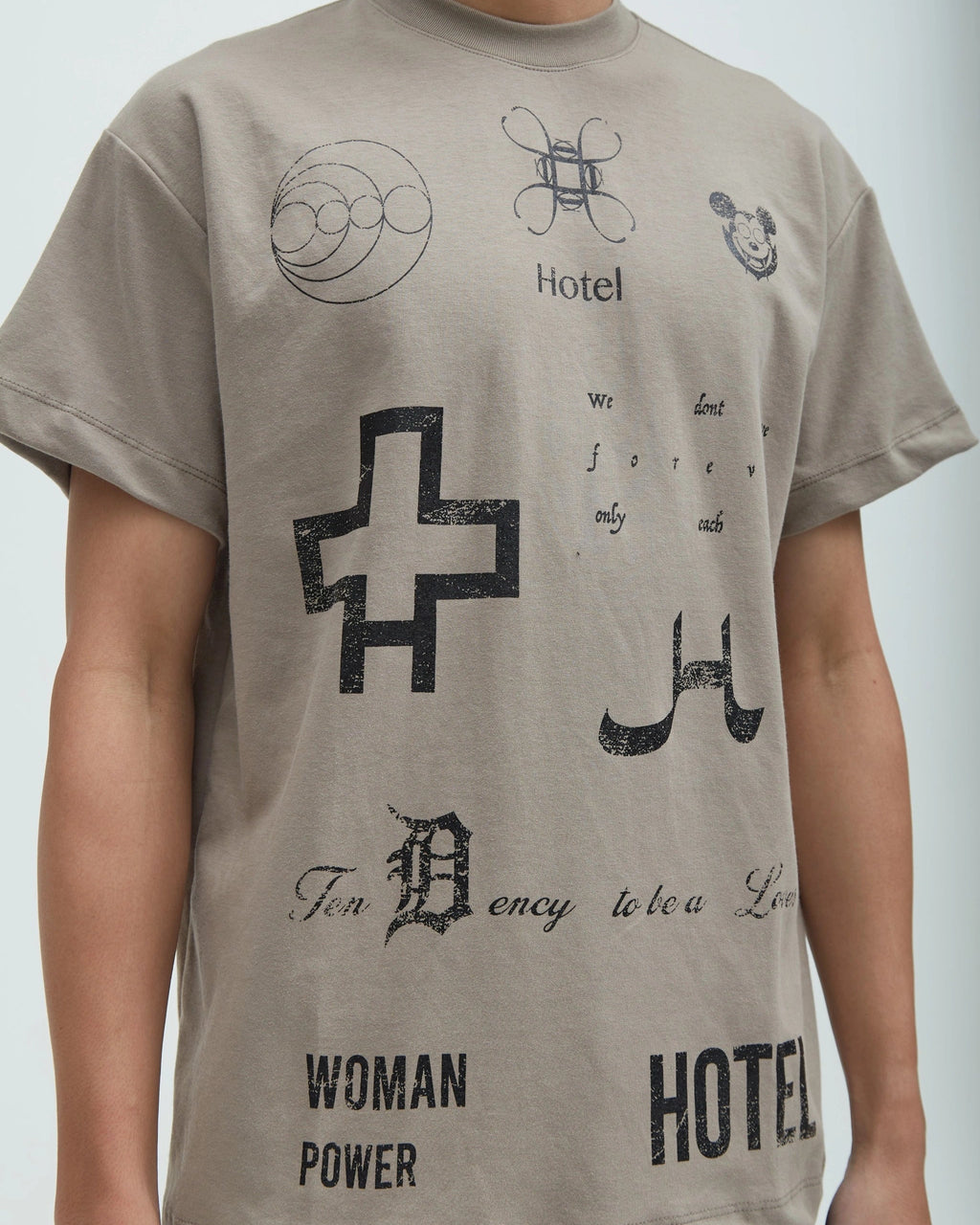HOTEL Logo Shirt Khaki
