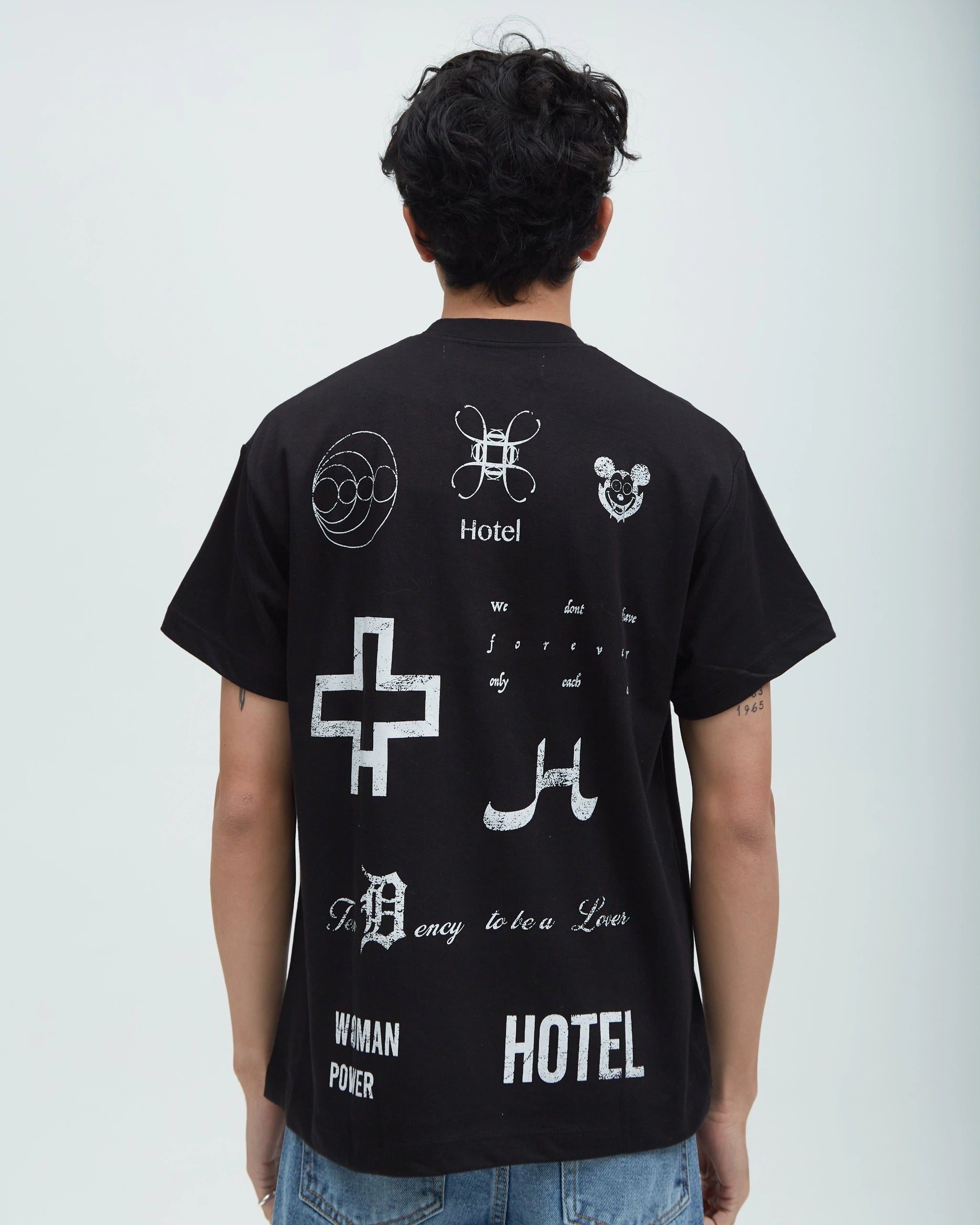 HOTEL Logo Shirt Black