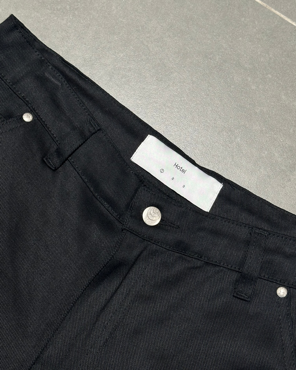 HOTEL - Jorts Jet Black