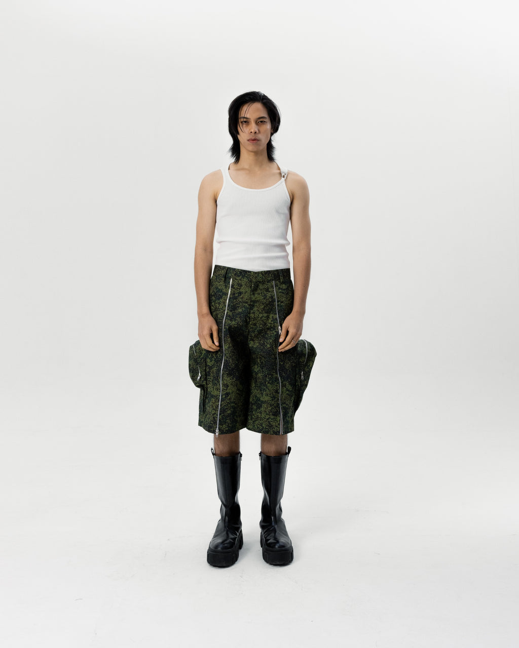 BLANC STUDIO Civil Slit Short - Camo