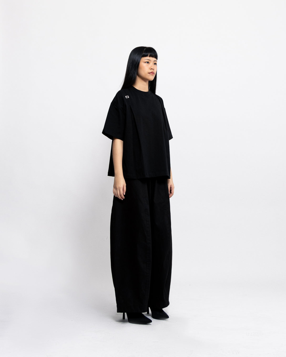 BLANC STUDIO Scape Boxy Tees - Black