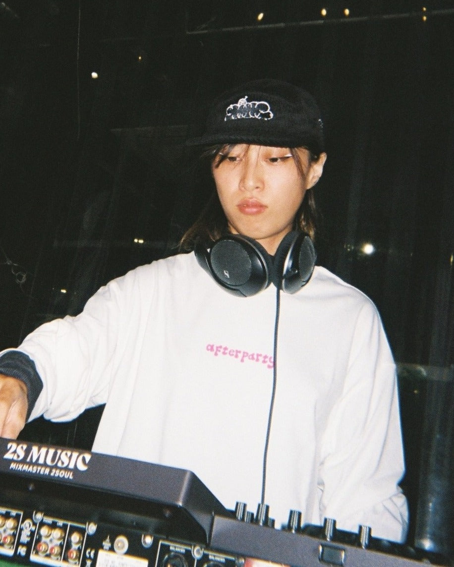 WOLF LONG SLEEVE T-SHIRT