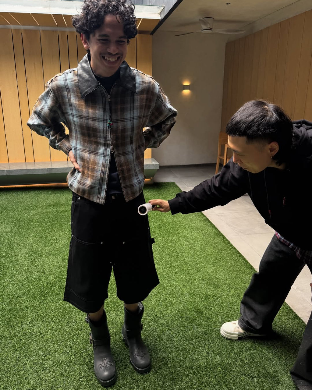 HOTEL - Flannel Zip Up Brown