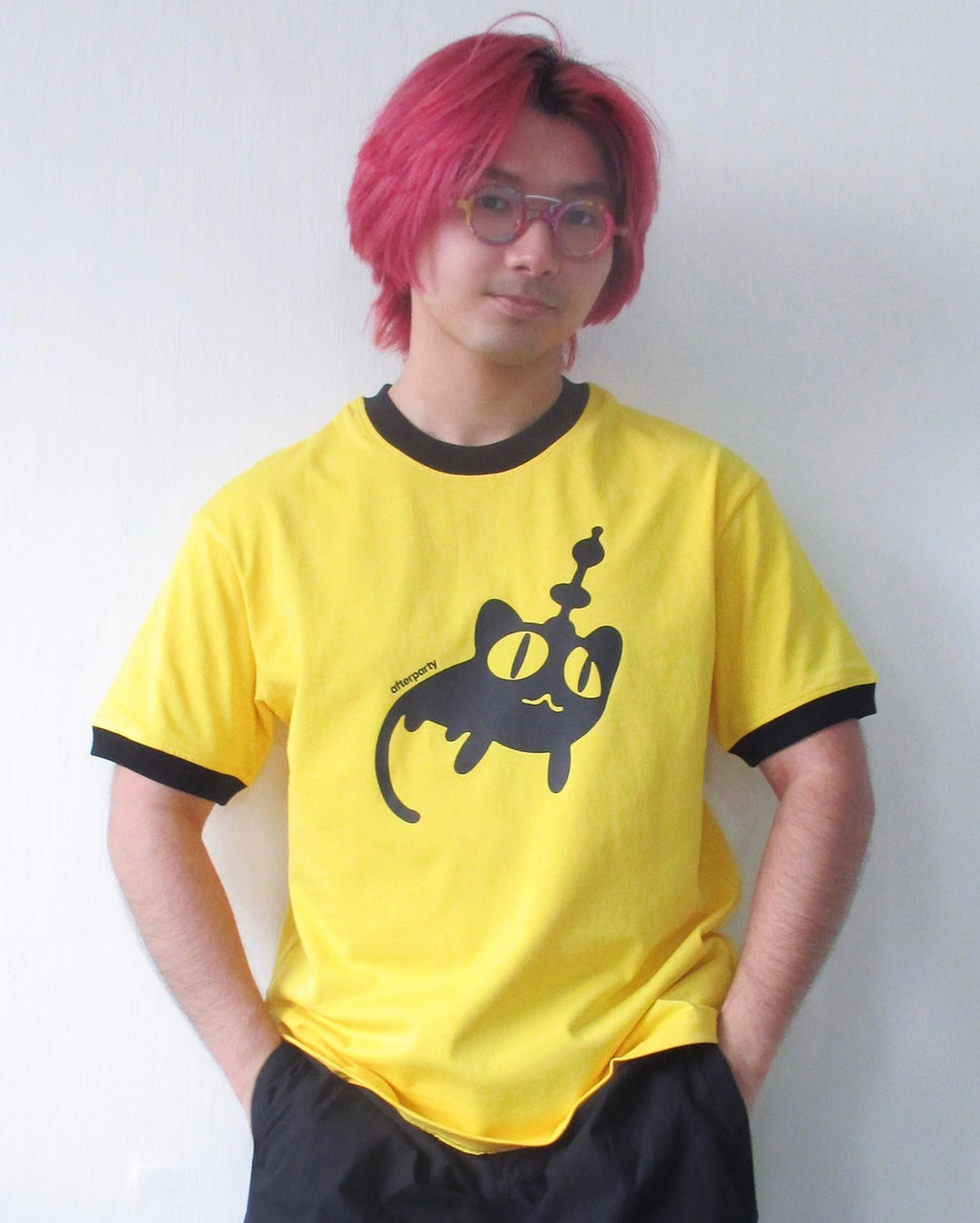ALIEN CAT RINGER TEE - YELLOW
