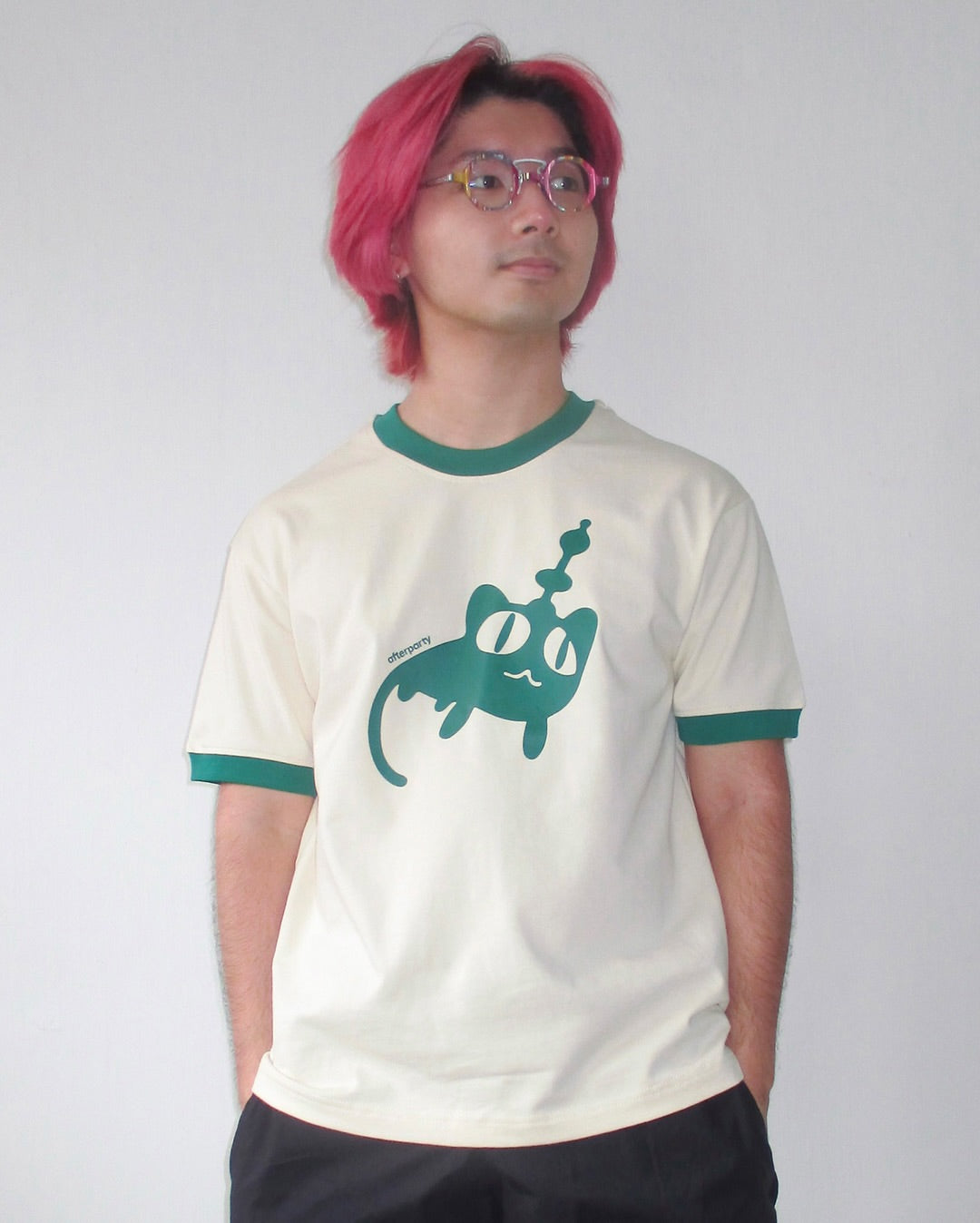 ALIEN CAT RINGER TEE - CREAM/GREEN