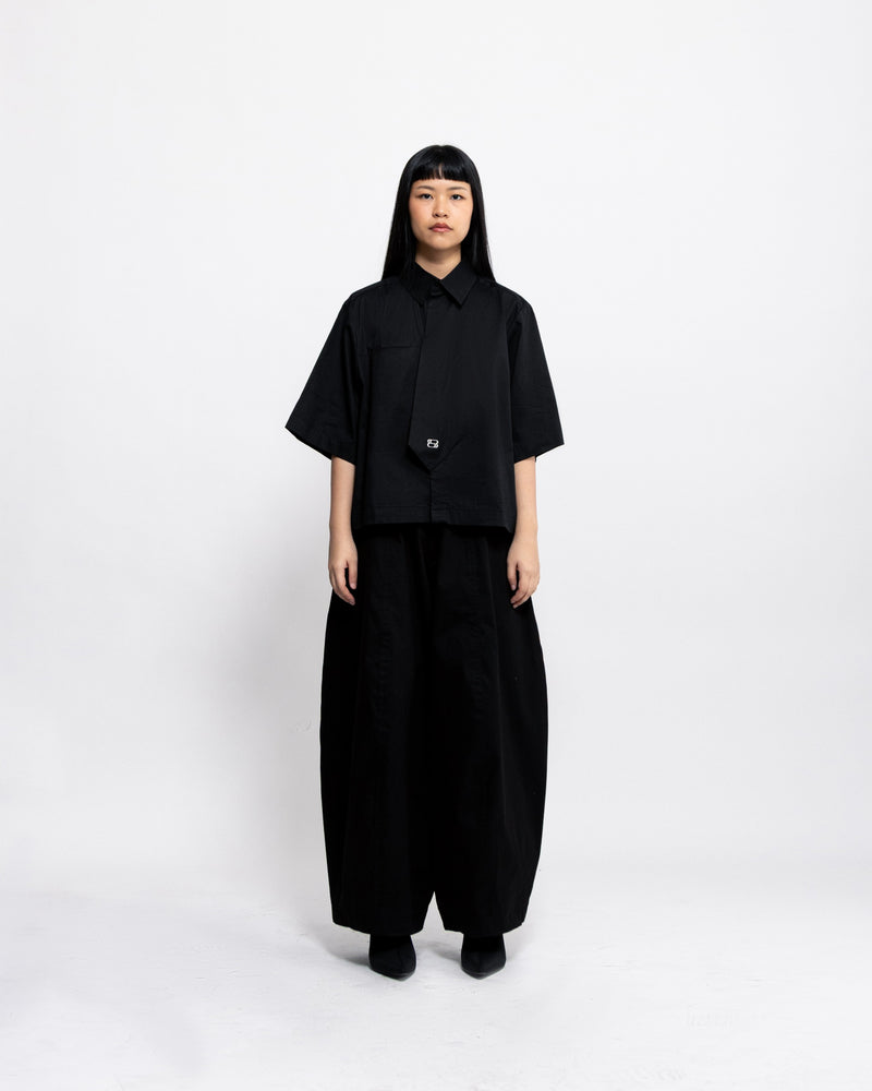 BLANC STUDIO Posh Boxy Shirt (Black) – official view 4